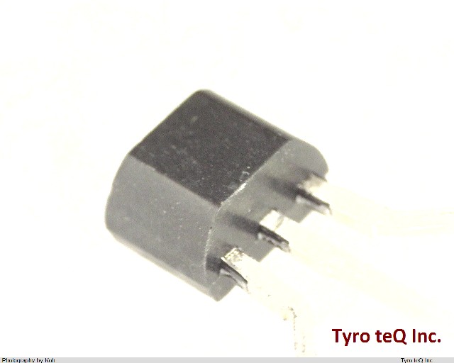 RT1N144S