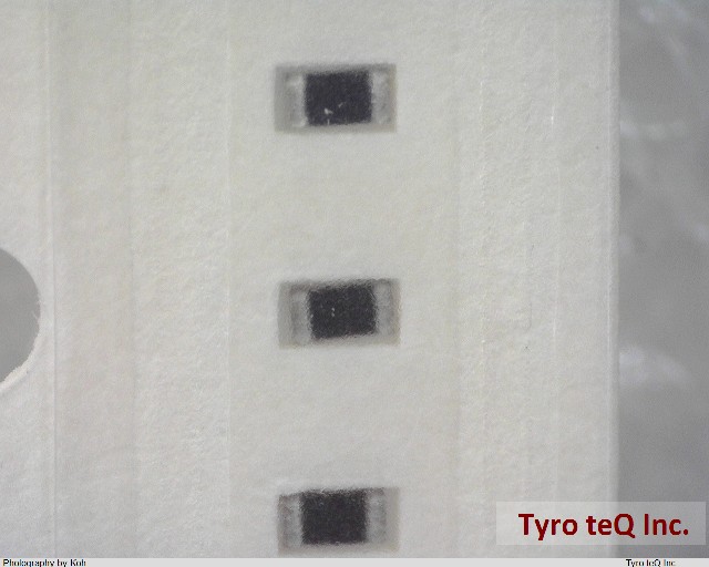 RT0402DRE0715KL