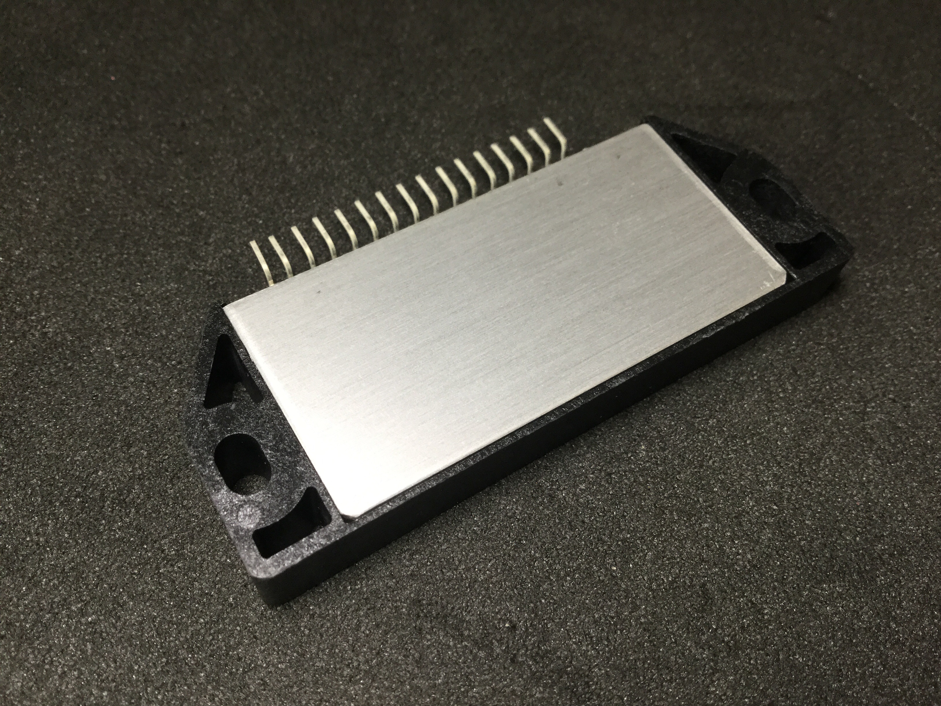 STK6875-E