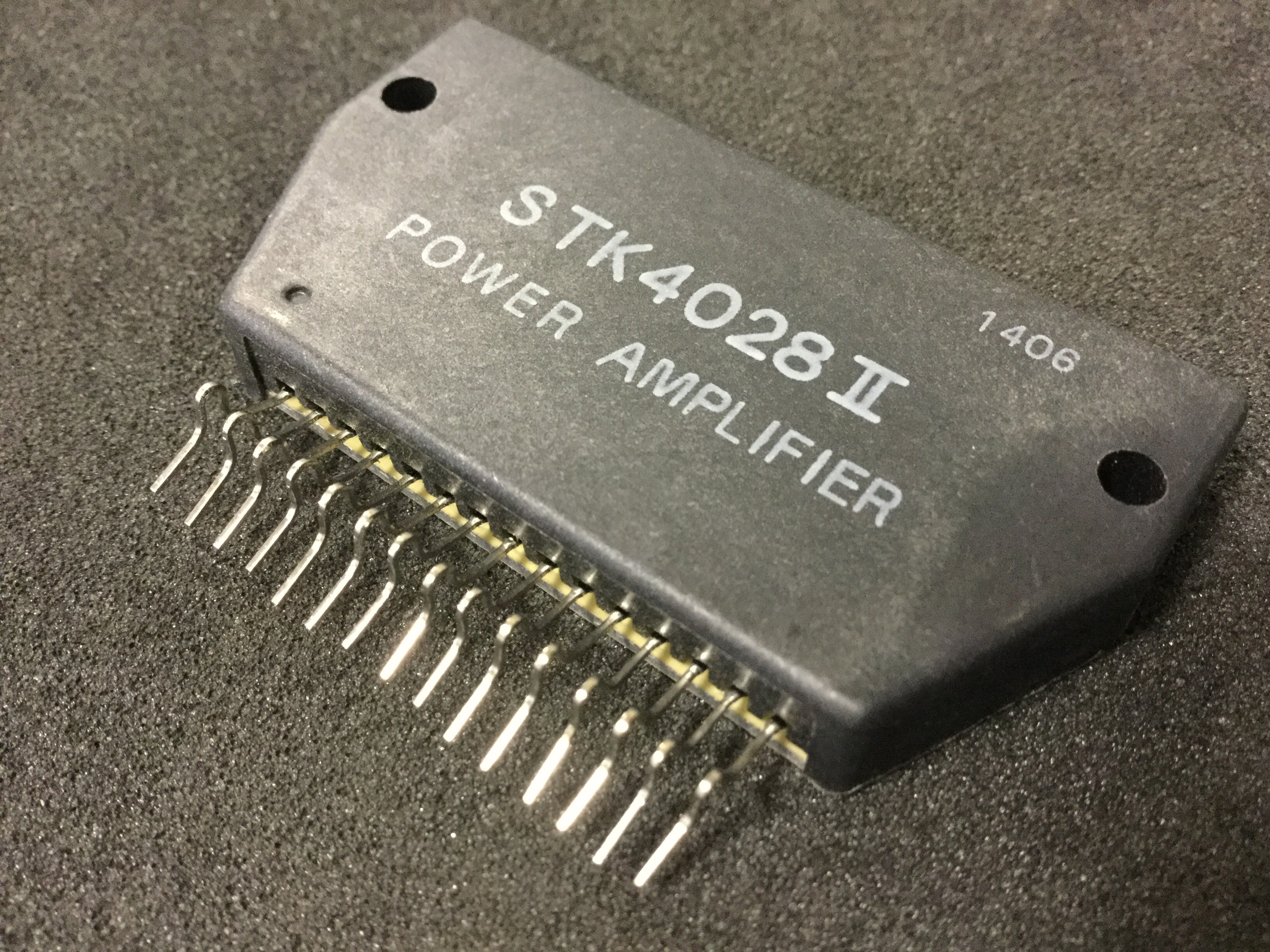 STK4028