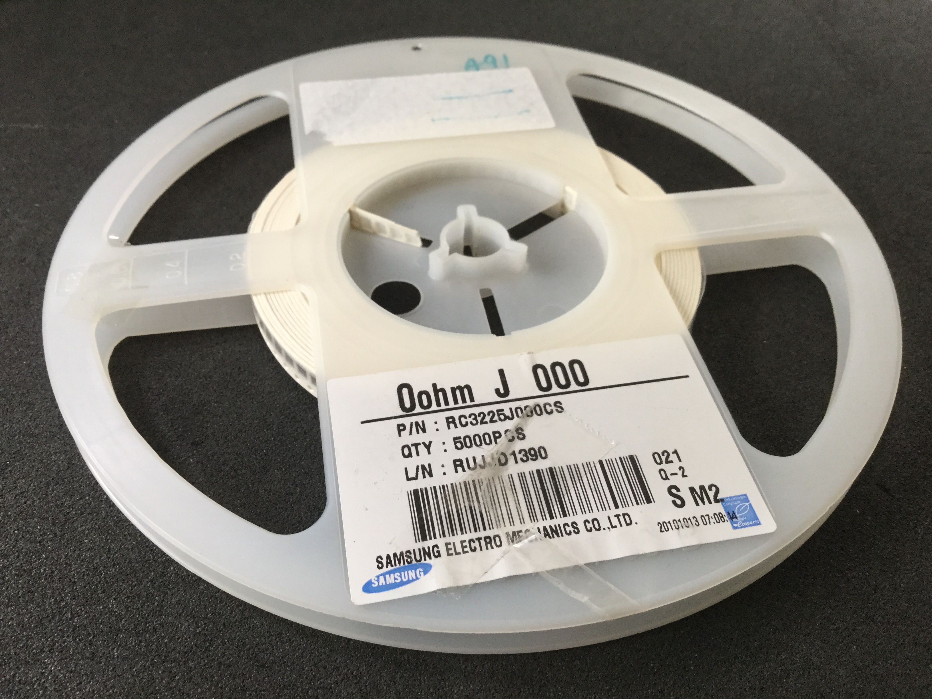 RC3225J000CS