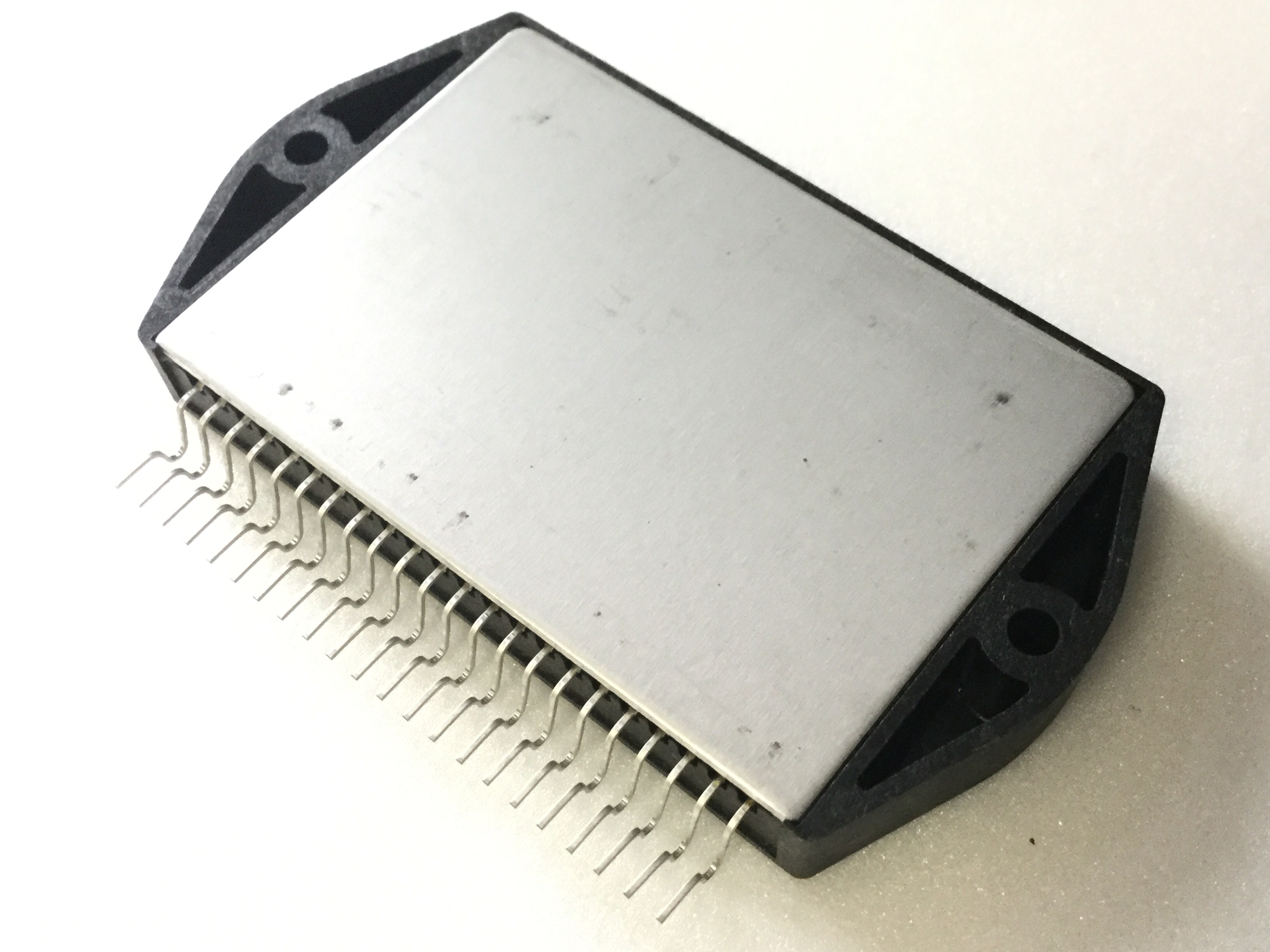 STK392-040-E