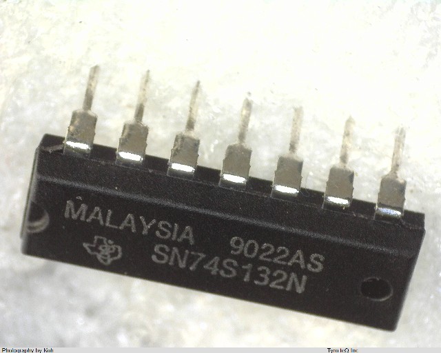 SN74S132N