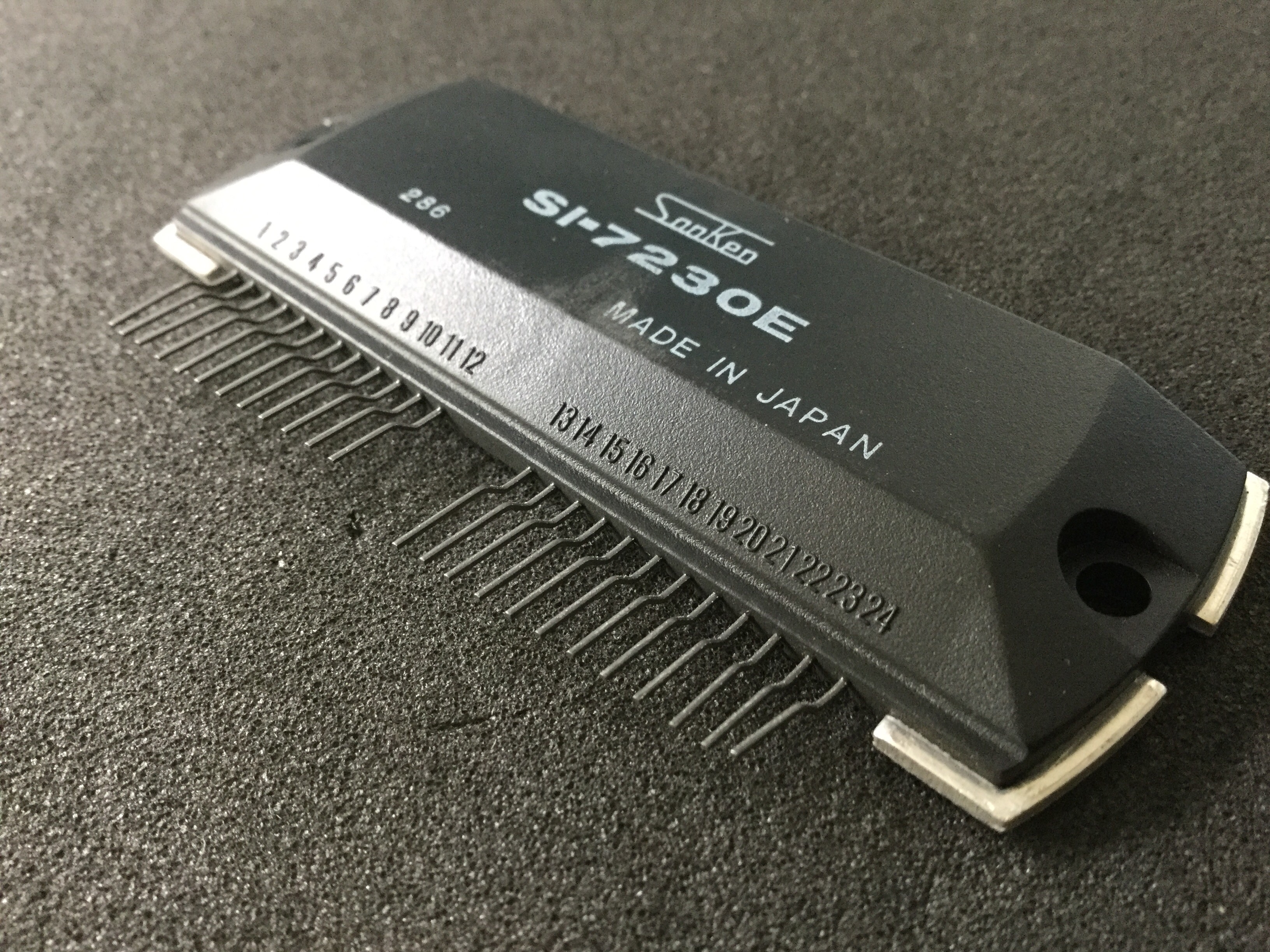SI-7230E