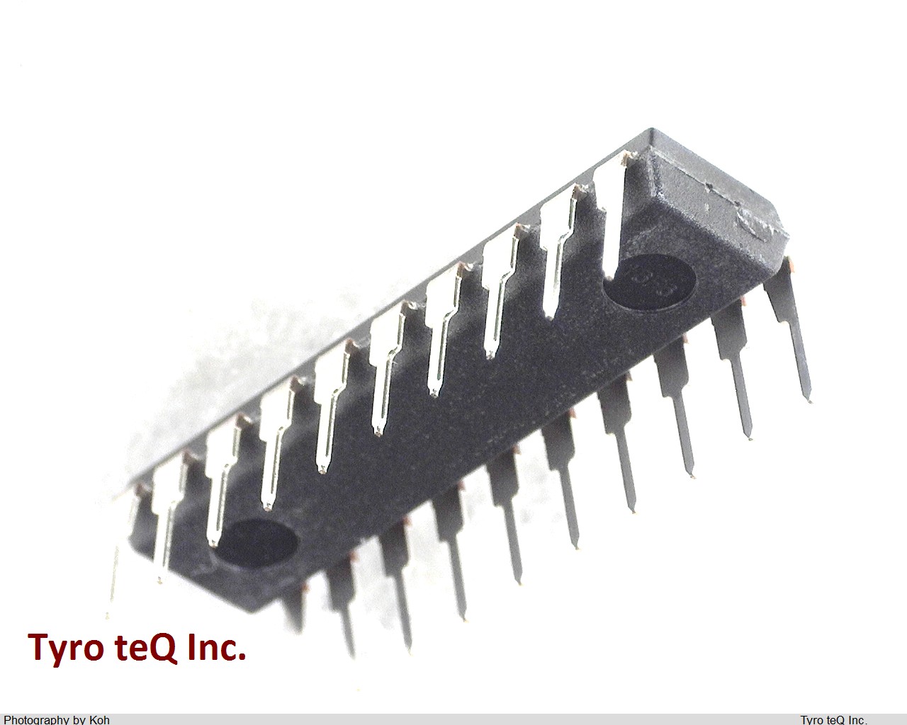 SN74ALS573CN