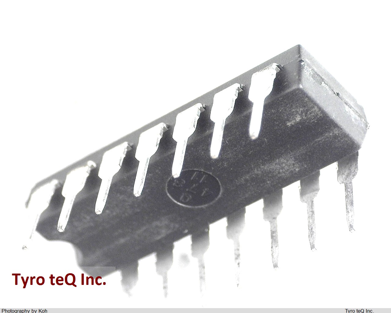 TC4011UBP