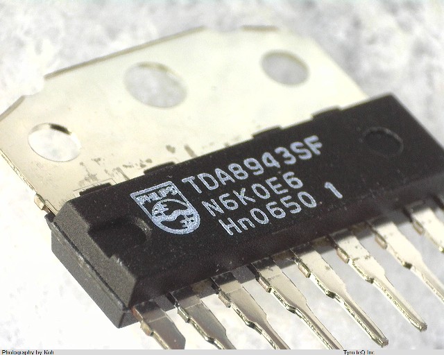 TDA8943SFN1