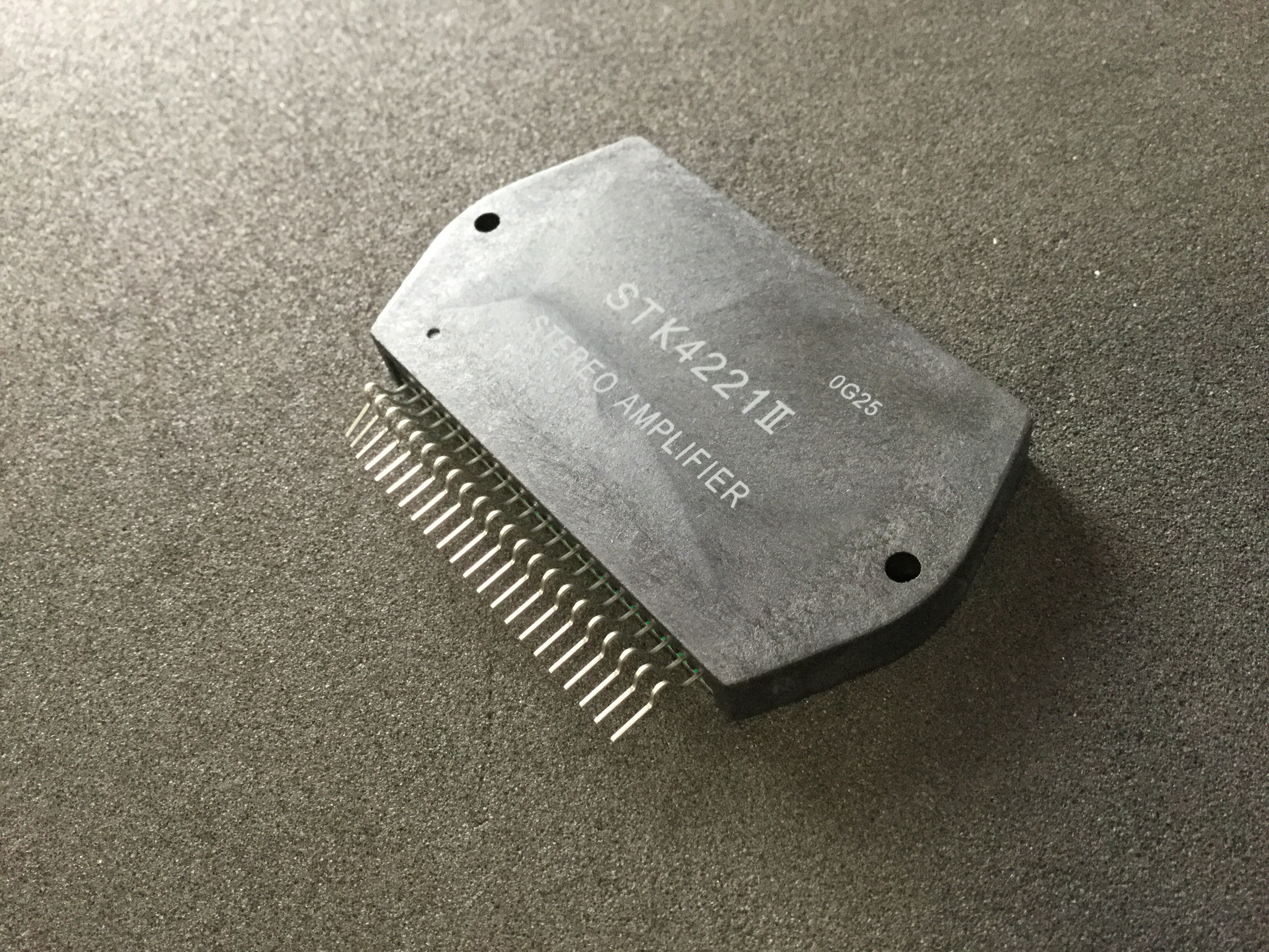 STK4221II