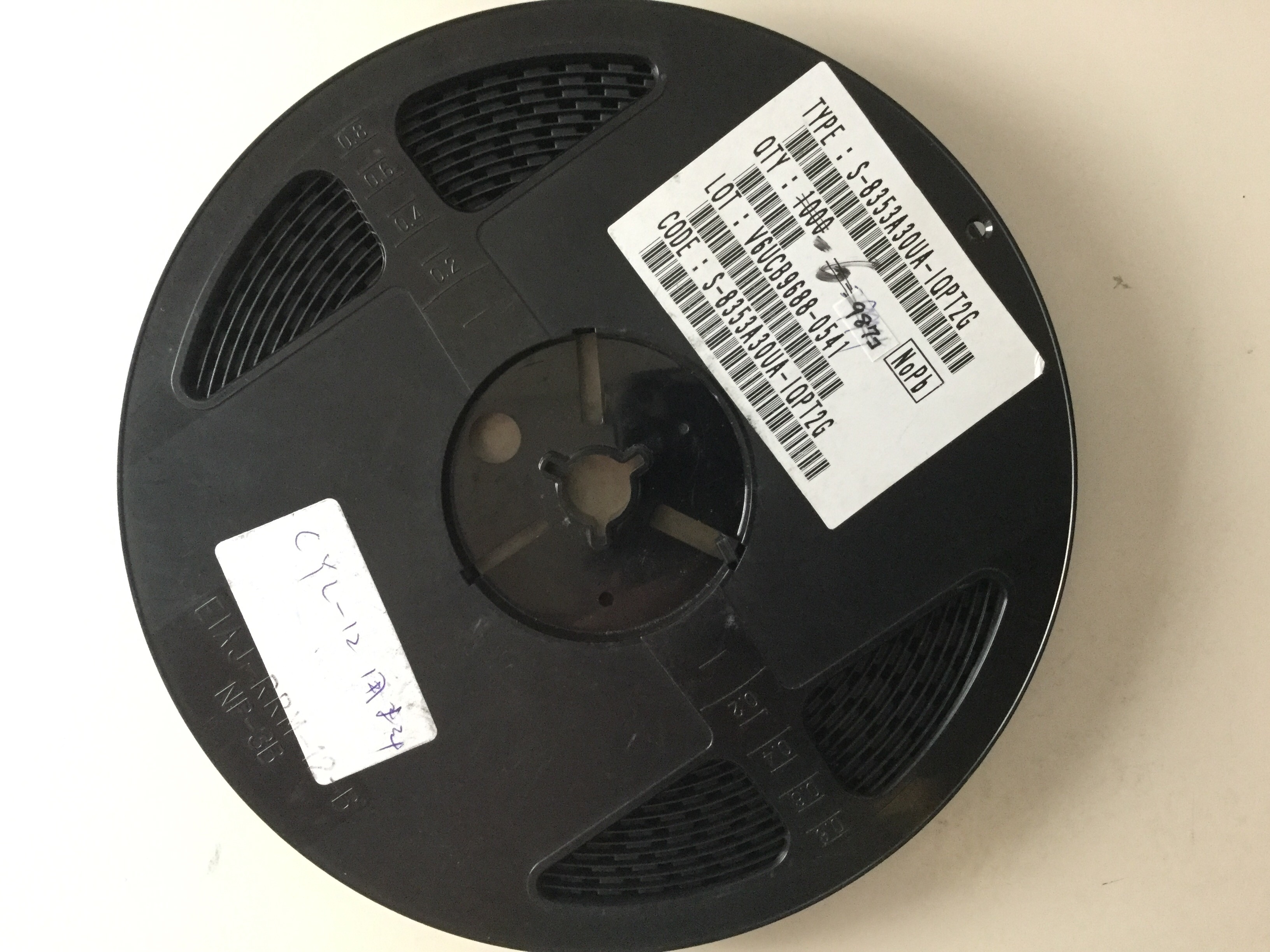 S-8353A30UA-IQPT2G