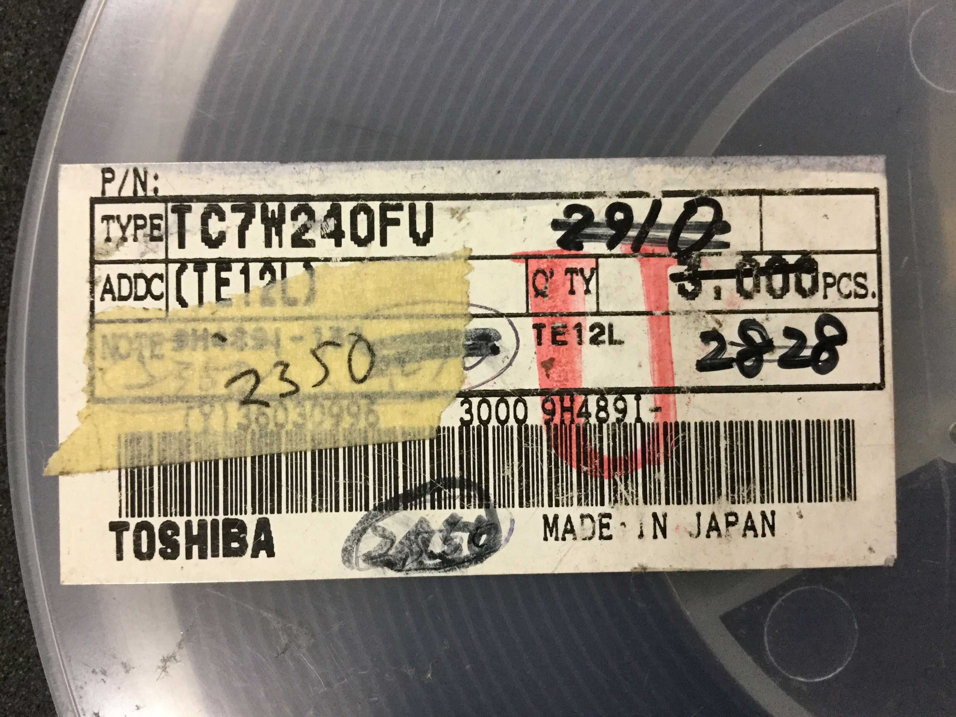 TC7W240FU