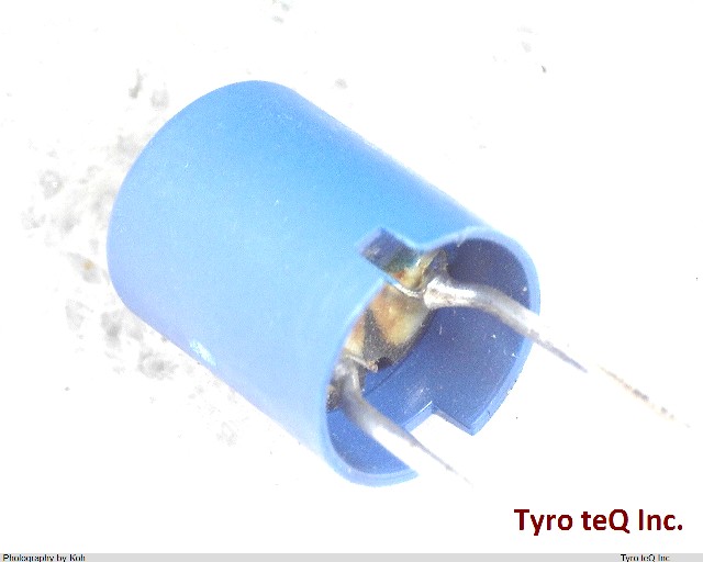TSL0709RA-221KR44-PF