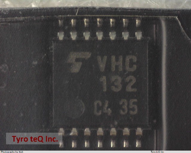 TC74VHC132FT