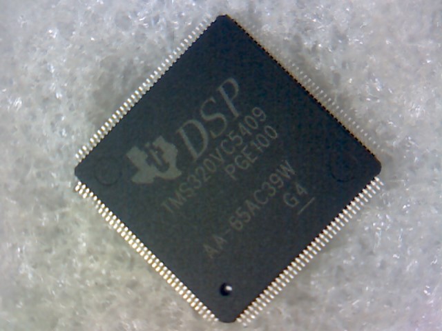 TMS320VC5409PGE100