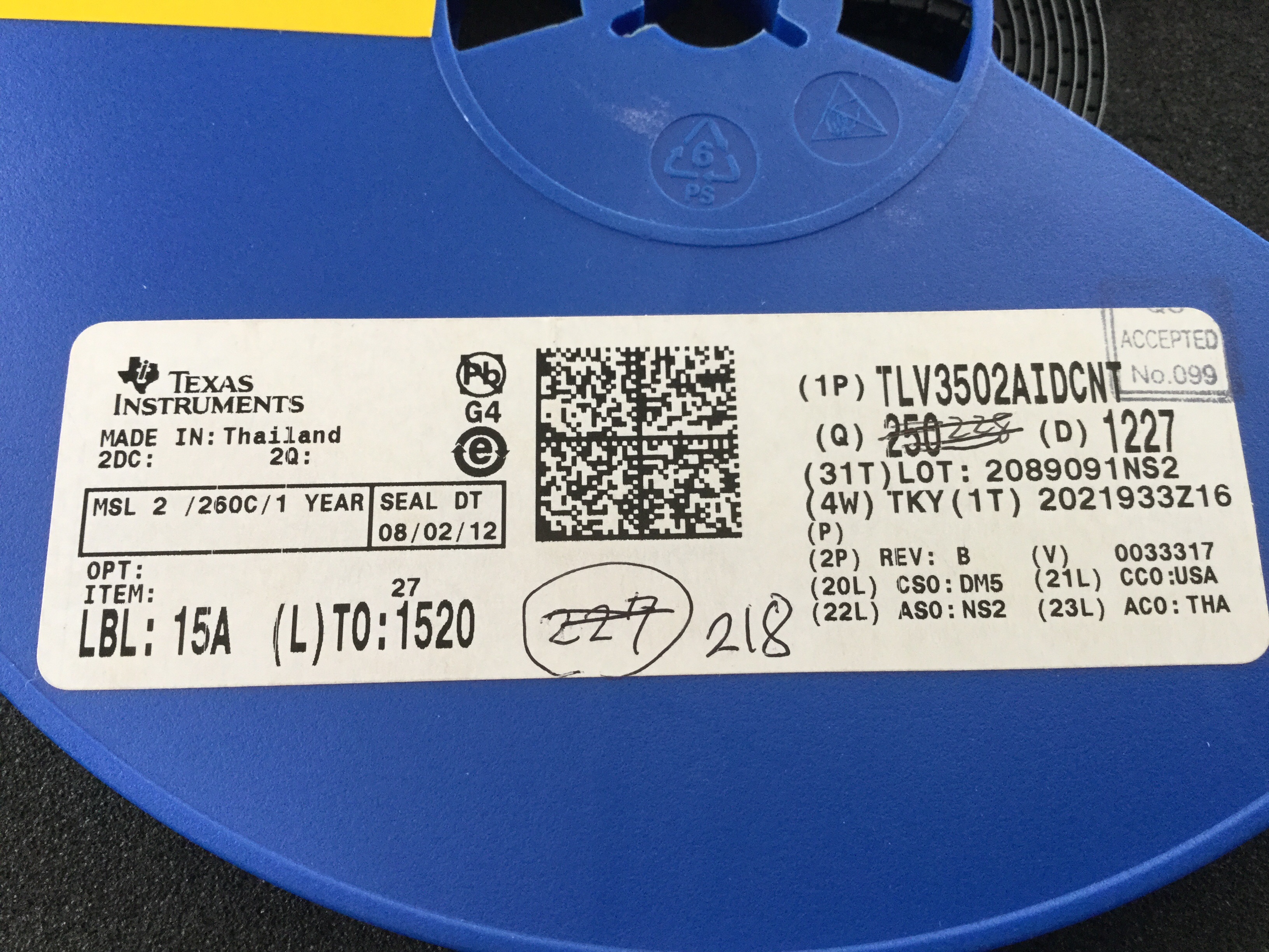 TLV3502AIDCNT