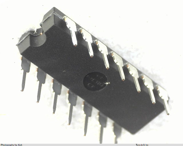 TC74ACT04P