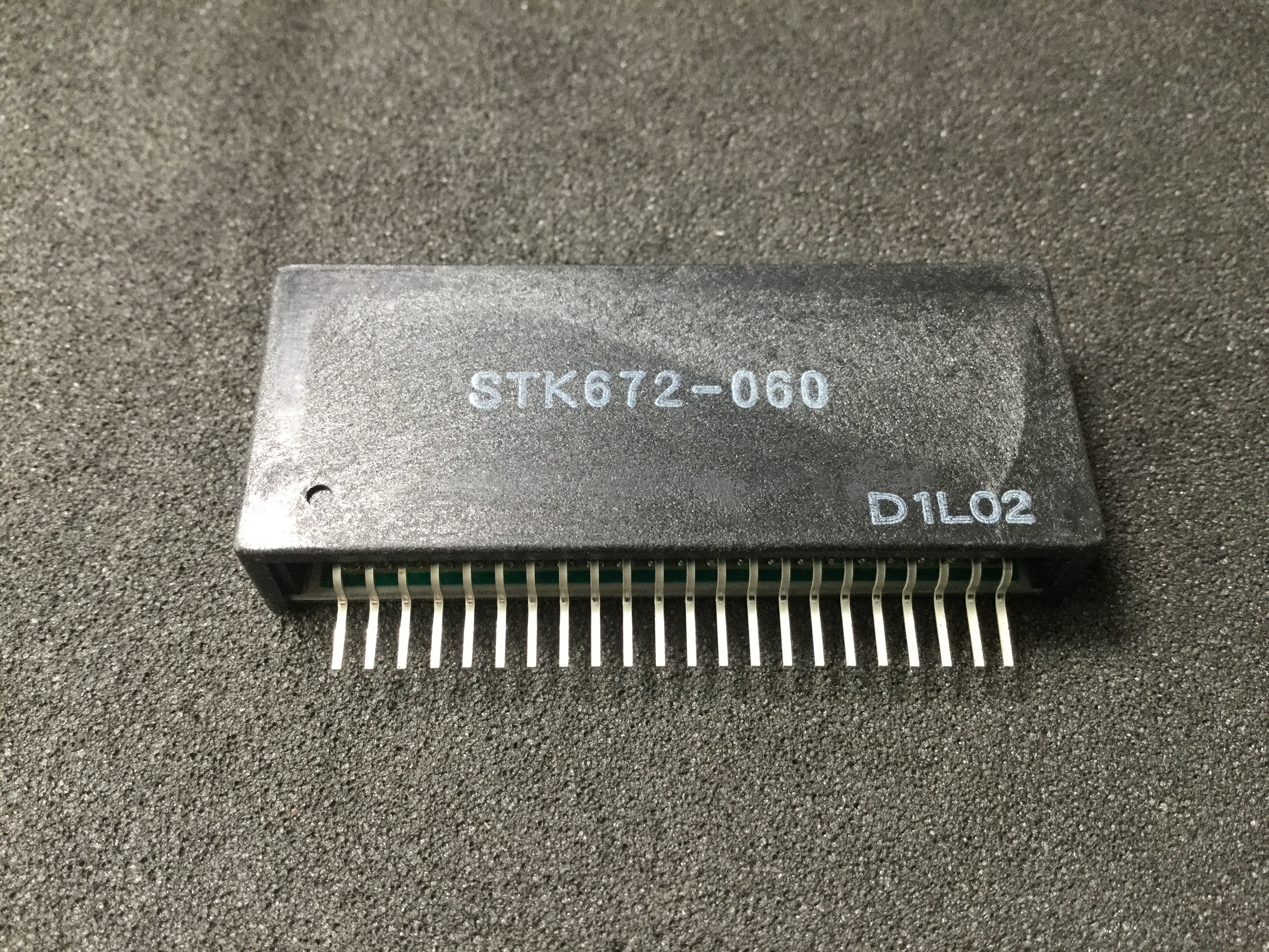 STK672-060-E