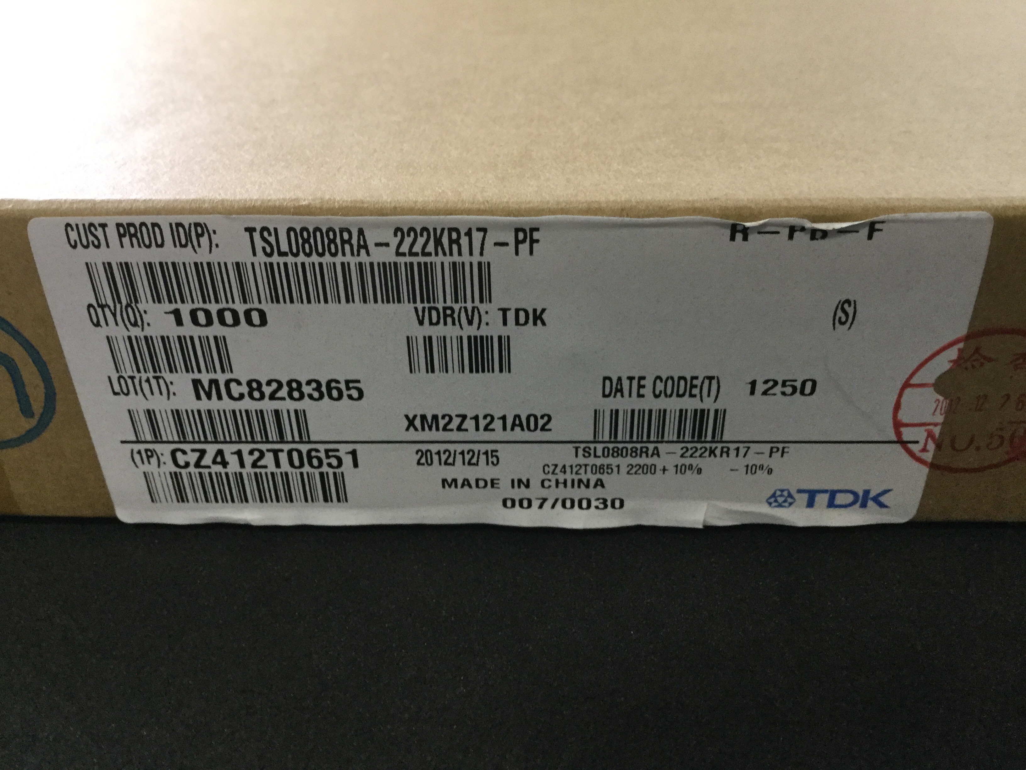 TSL0808RA-222KR17-PF