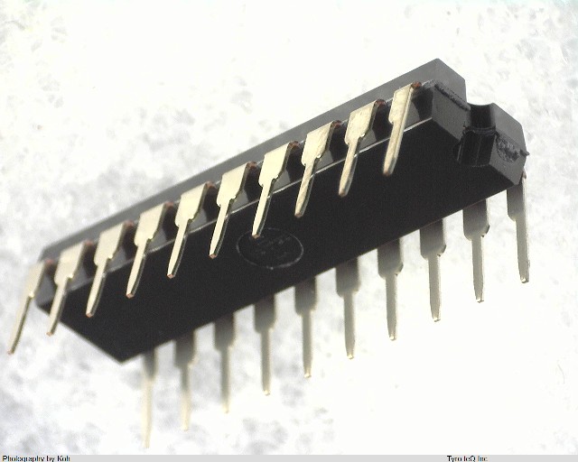 TC74HC273AP(F)