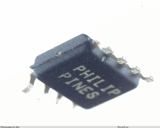 SY100EPT28LZG