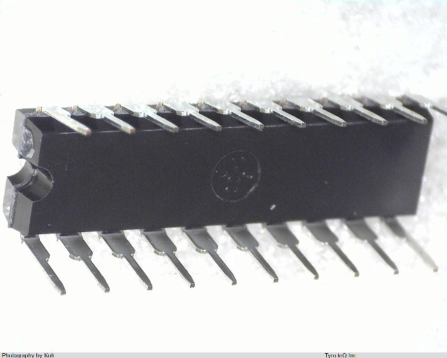 TC74HC273AP(F)