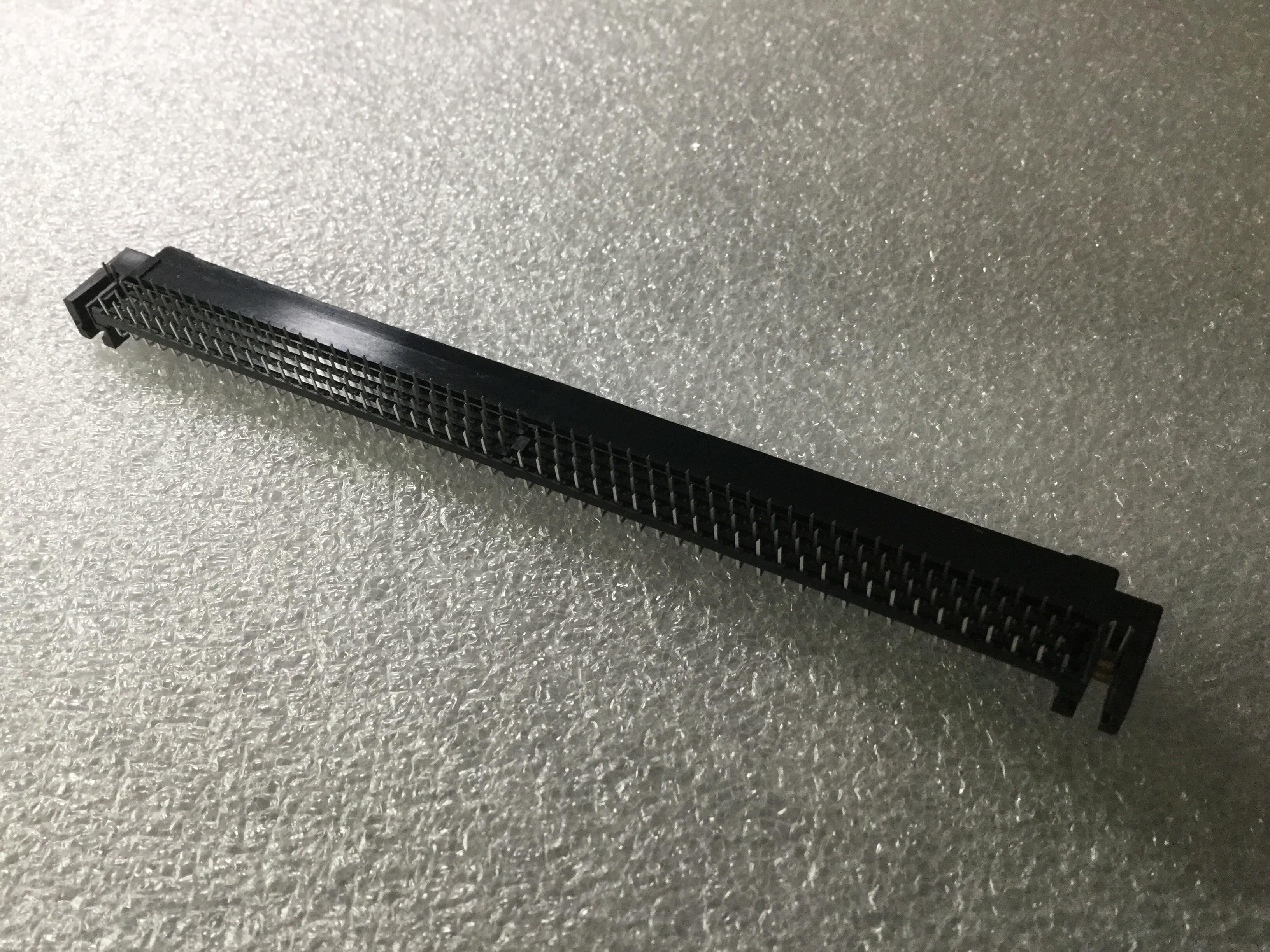 TX15-200P-LT-MH1