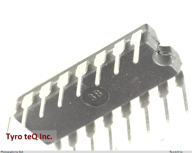 UPD4015BC