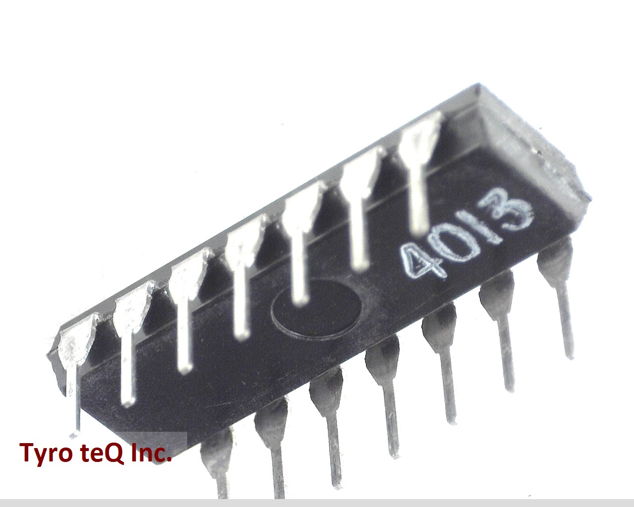 UPD4013BC