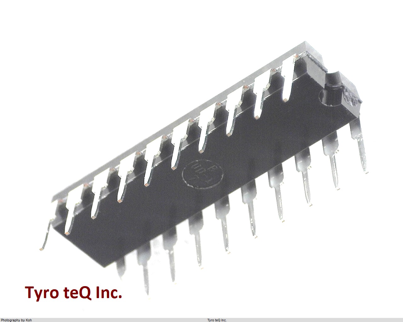 TC74HCT573AP(F)