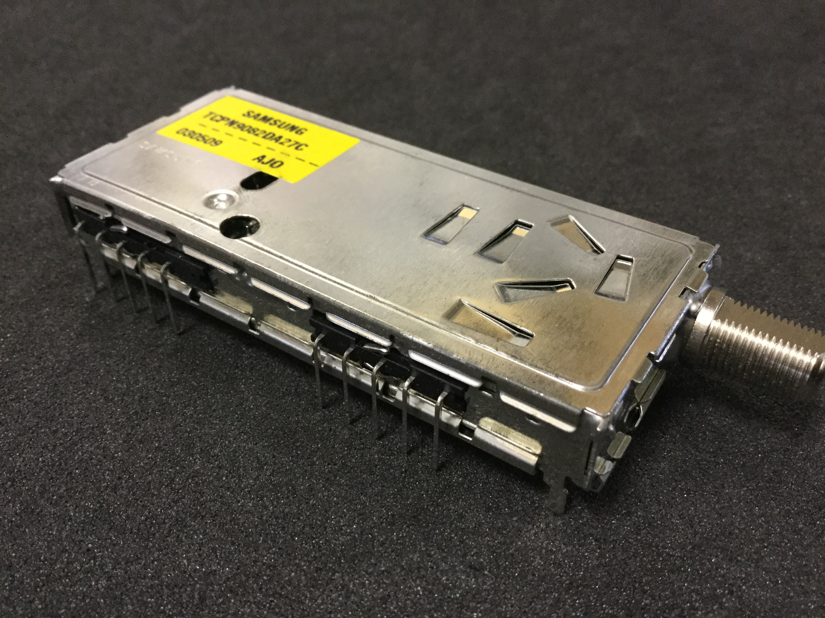 TCPN9082DA27C
