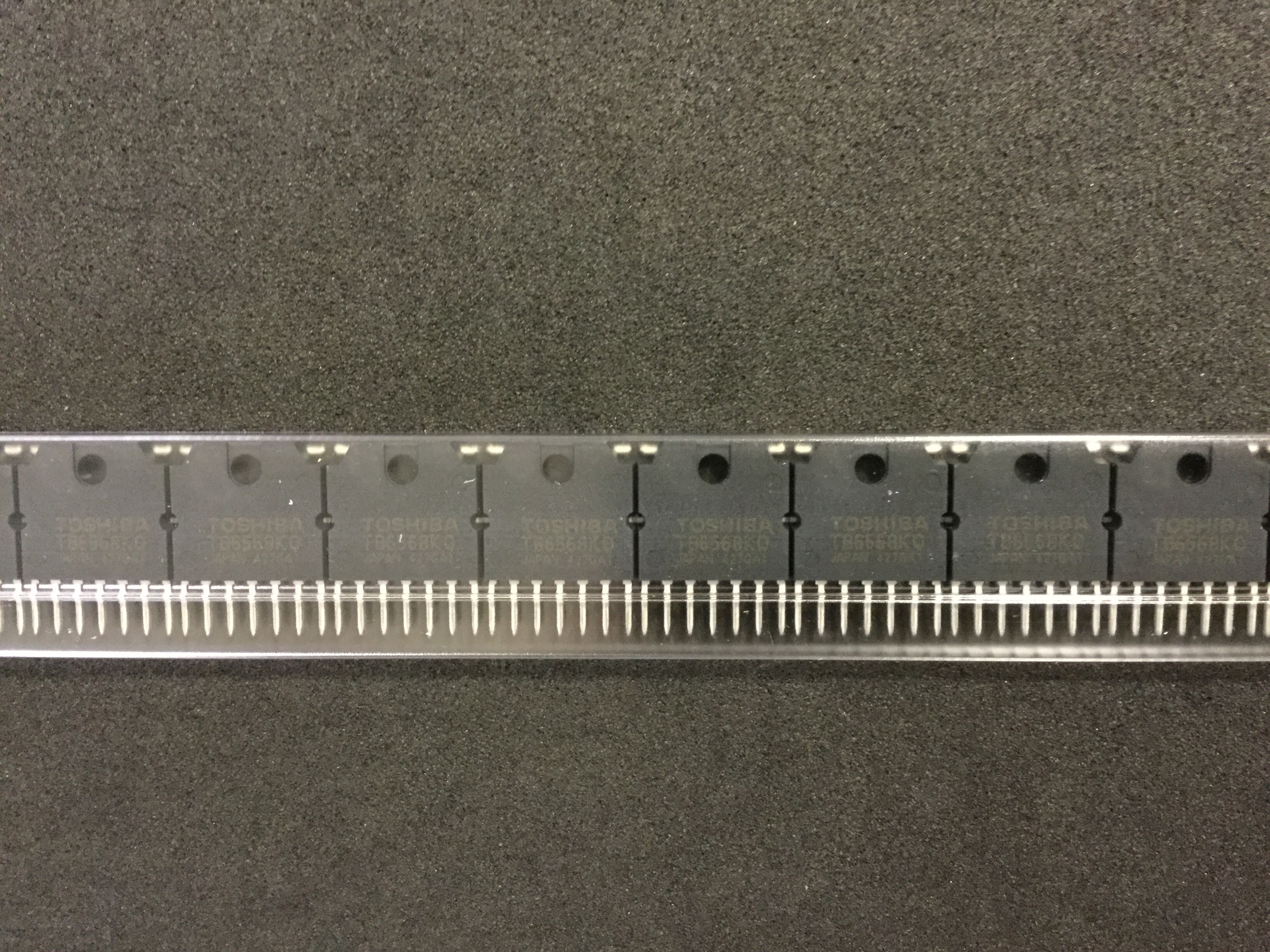 TB6568KQ(0,8)