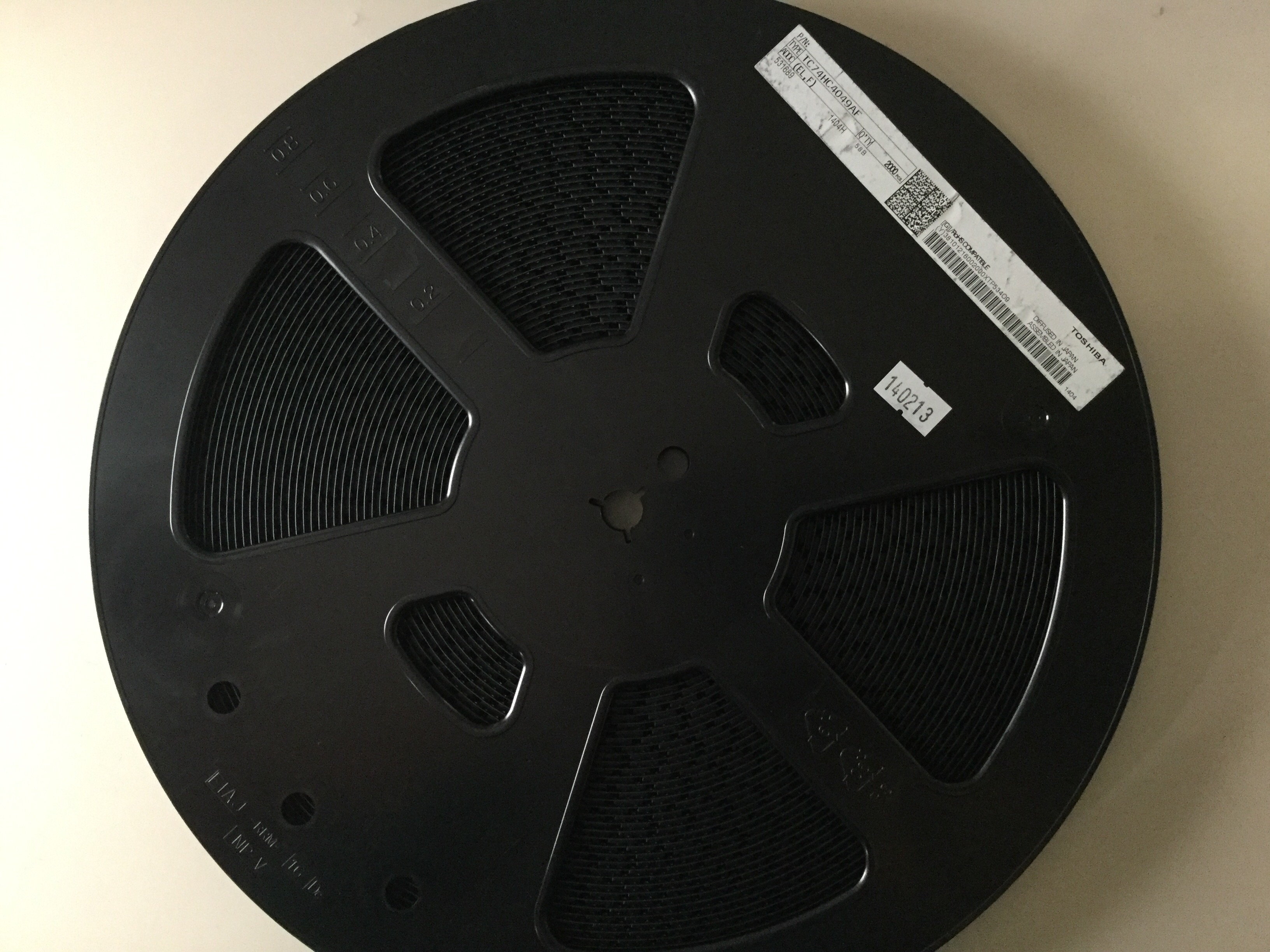 TC74HC4049AF(EL,F)