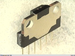 TA8429HQ(O,S)