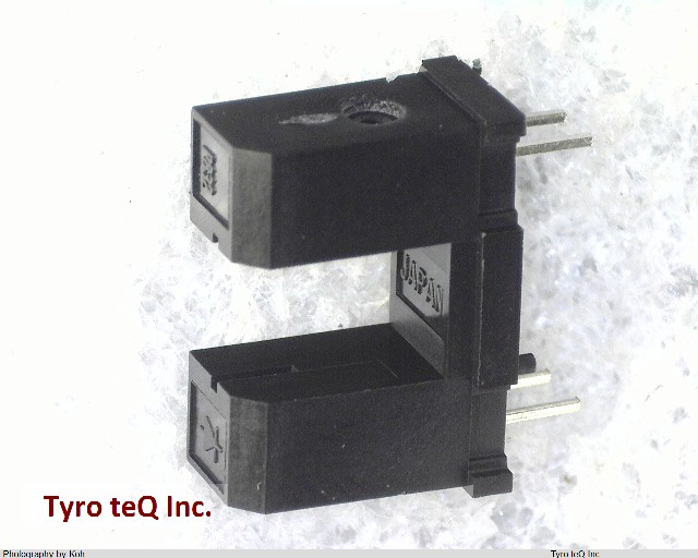 TLP832(F)