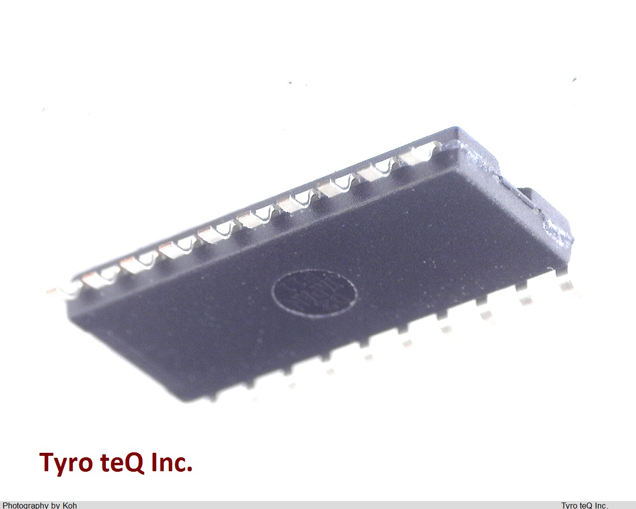 TC74AC521F(F)