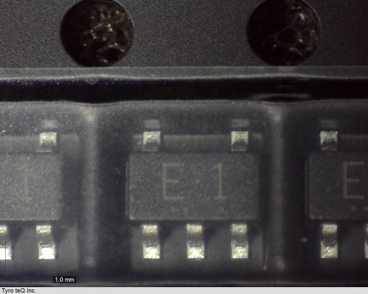 TC7S00F(TE85L,F)