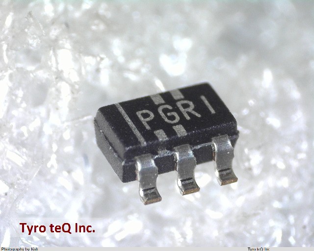 TPS3103K33DBVT