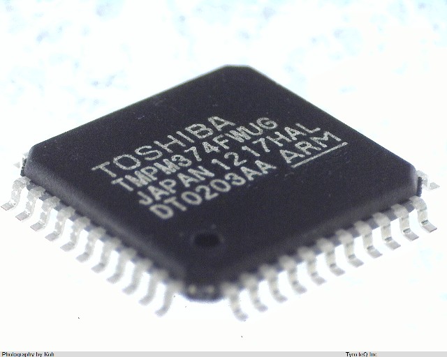 TMPM374FWUG