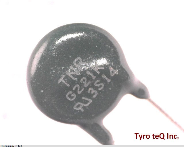 TNR9G221K