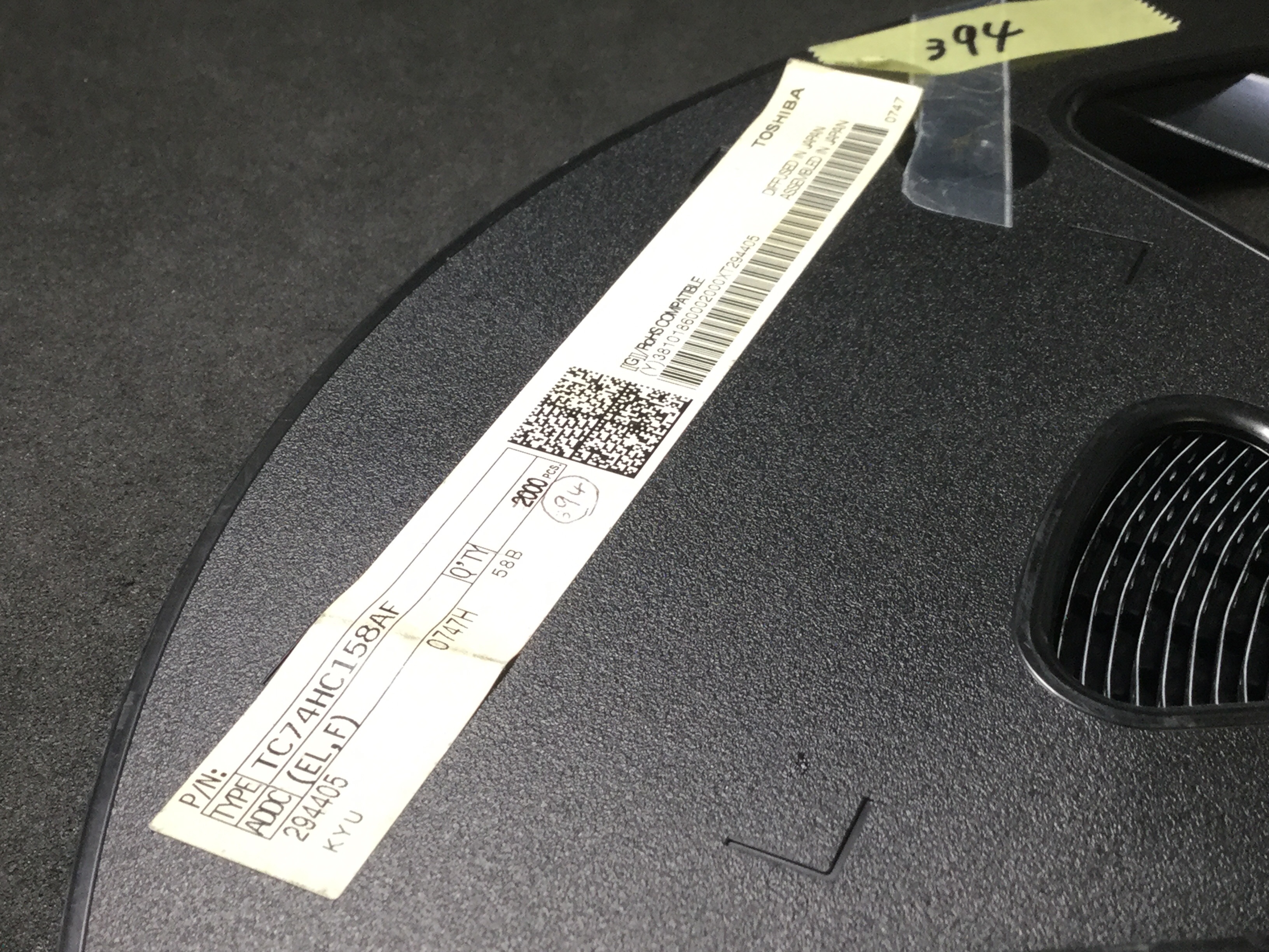 TC74HC158AF(EL,F)