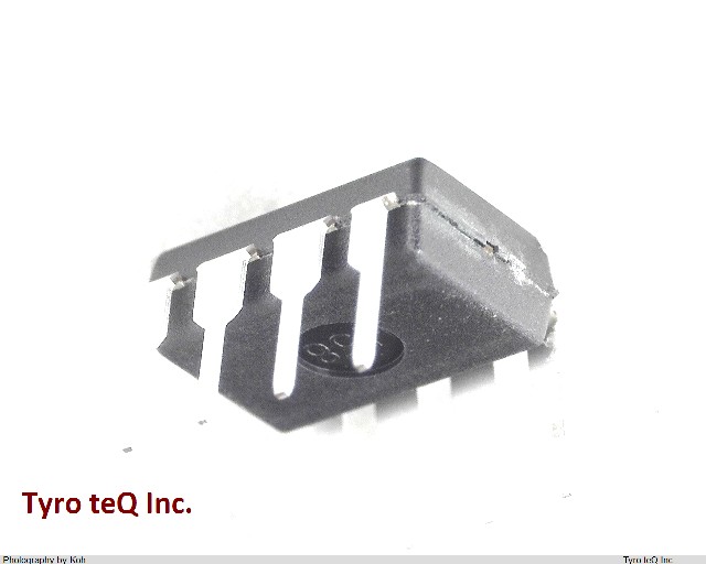 UPC271C