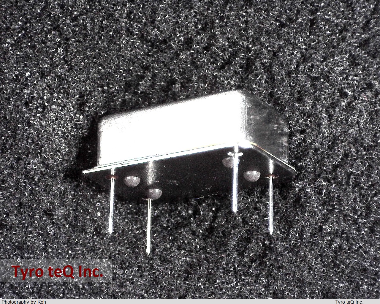 TCO-745VC 32.768MHZ