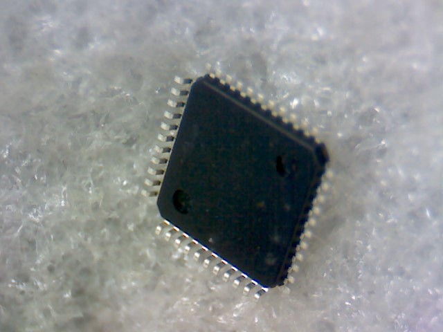 TMP87PH47UG
