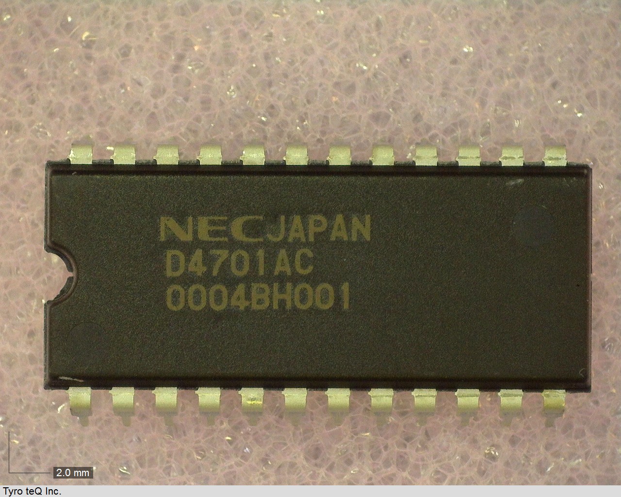 UPD4701AC