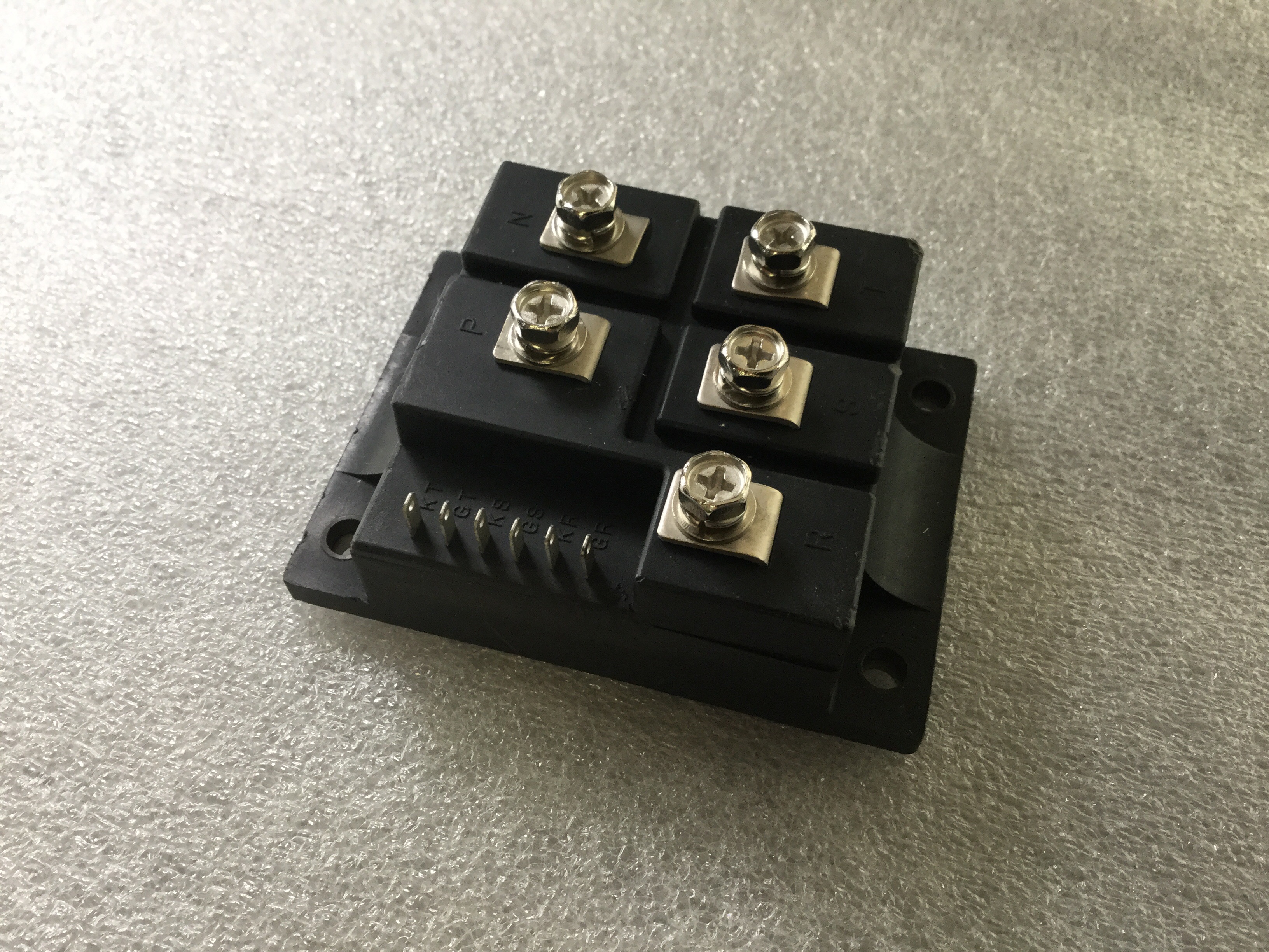 TM25T3AH