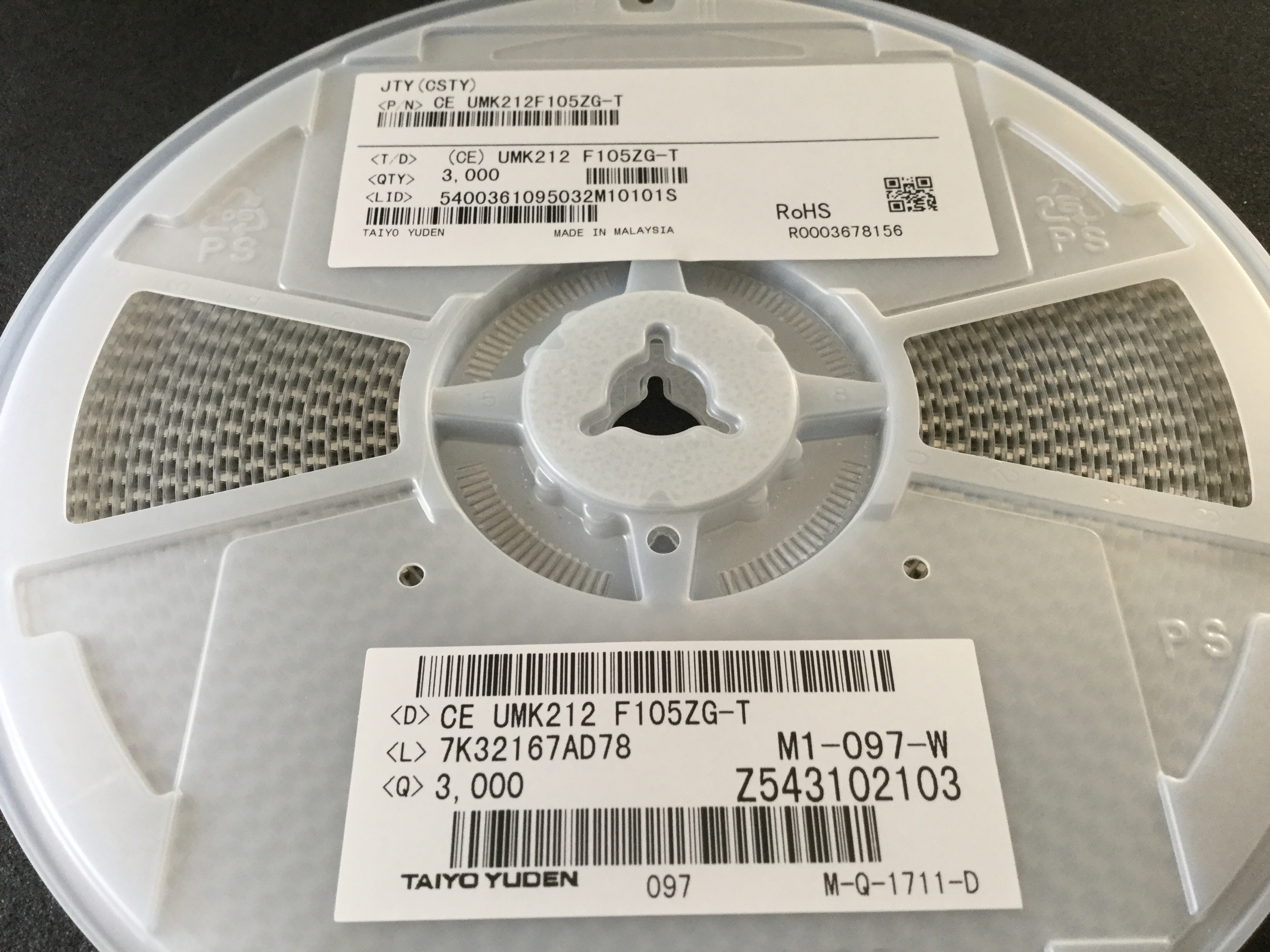 UMK212F105ZG-T