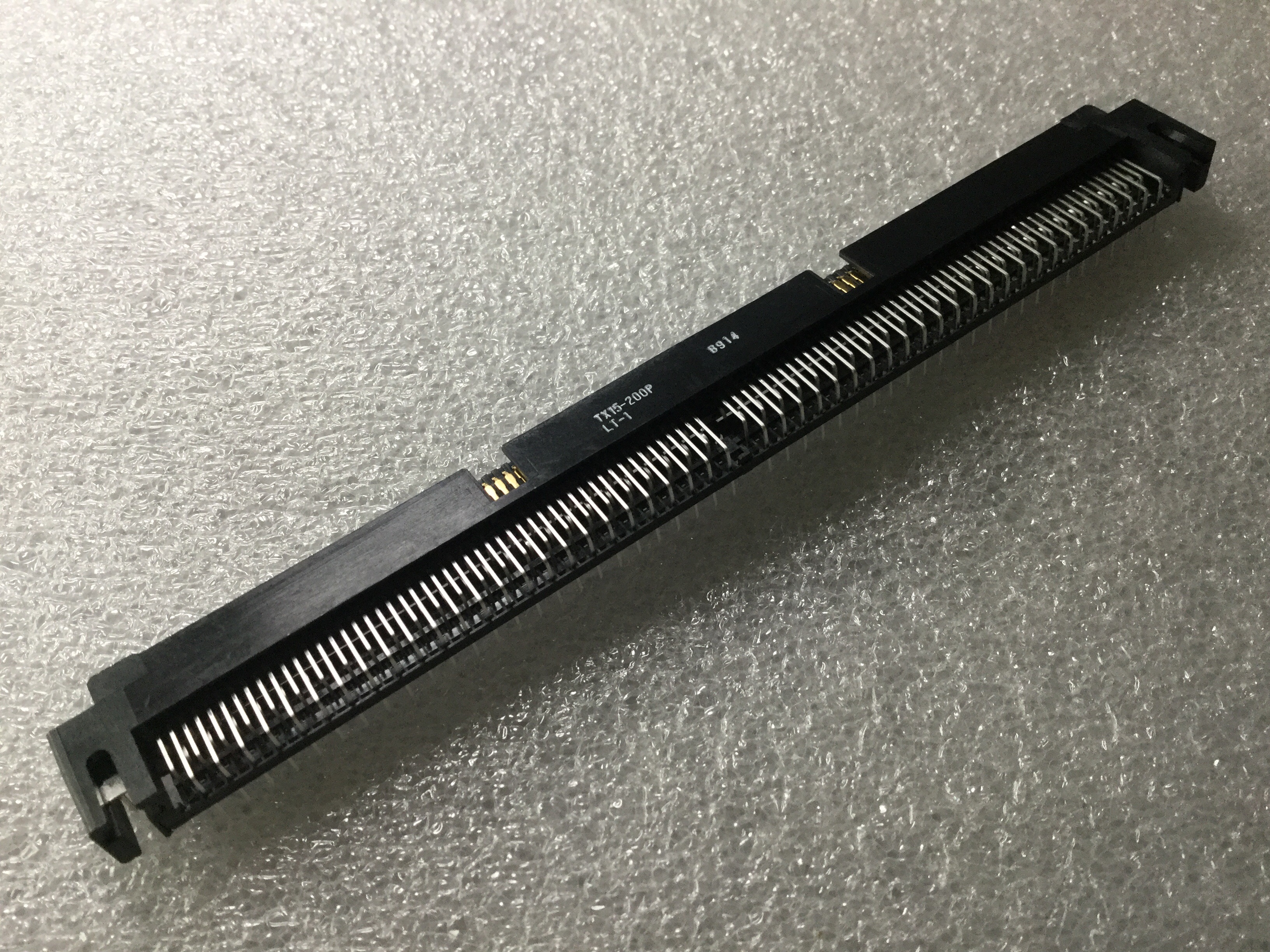 TX15-200P-LT-MH1