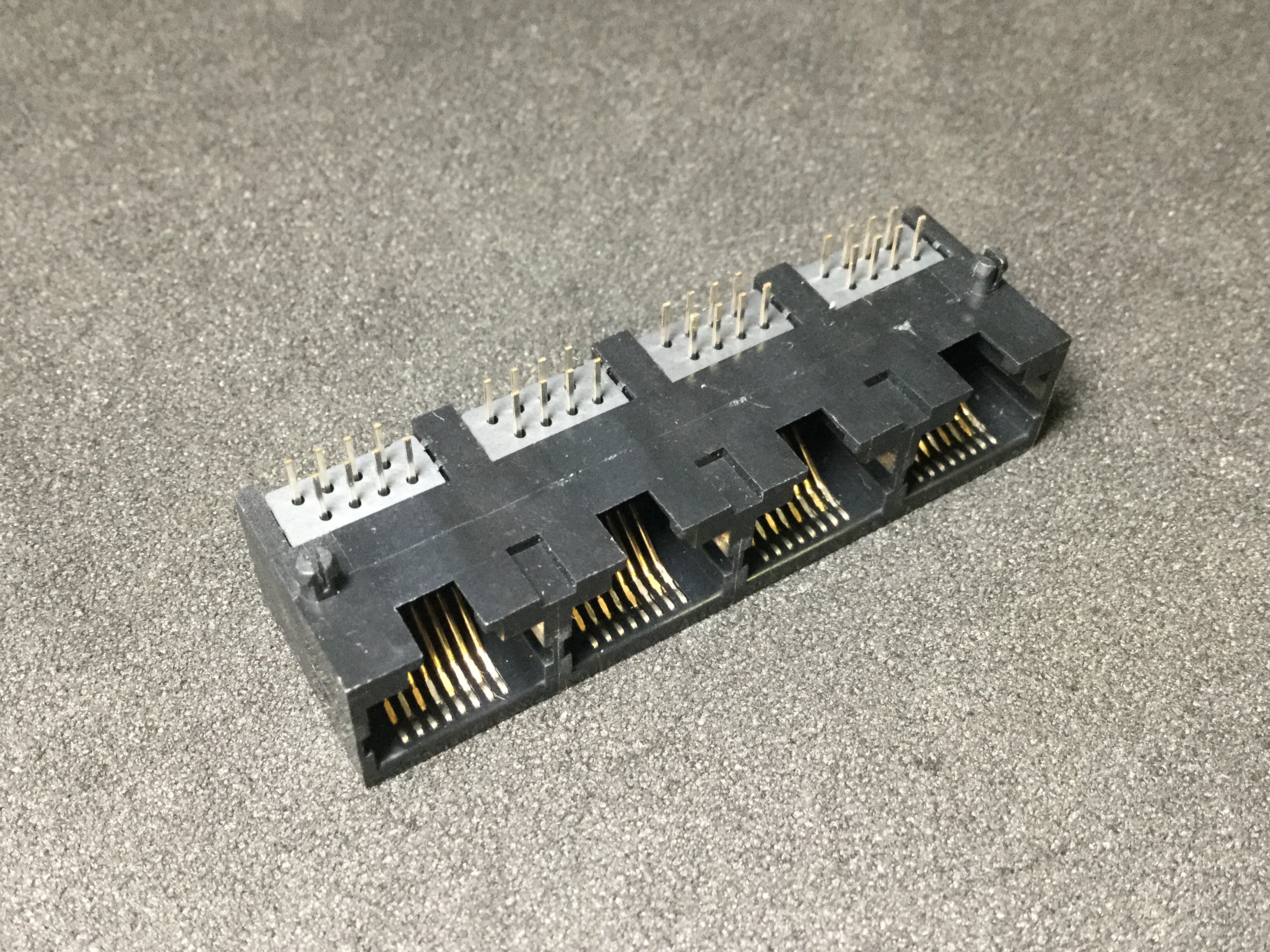 TM5RLF-3232