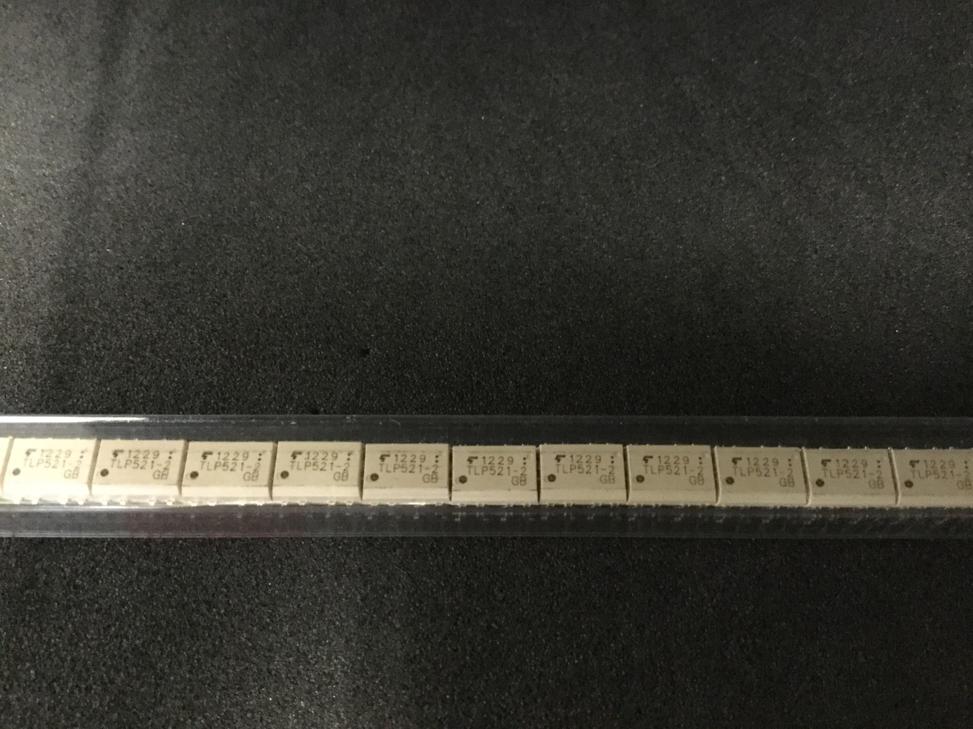 TLP521-2GB(F)