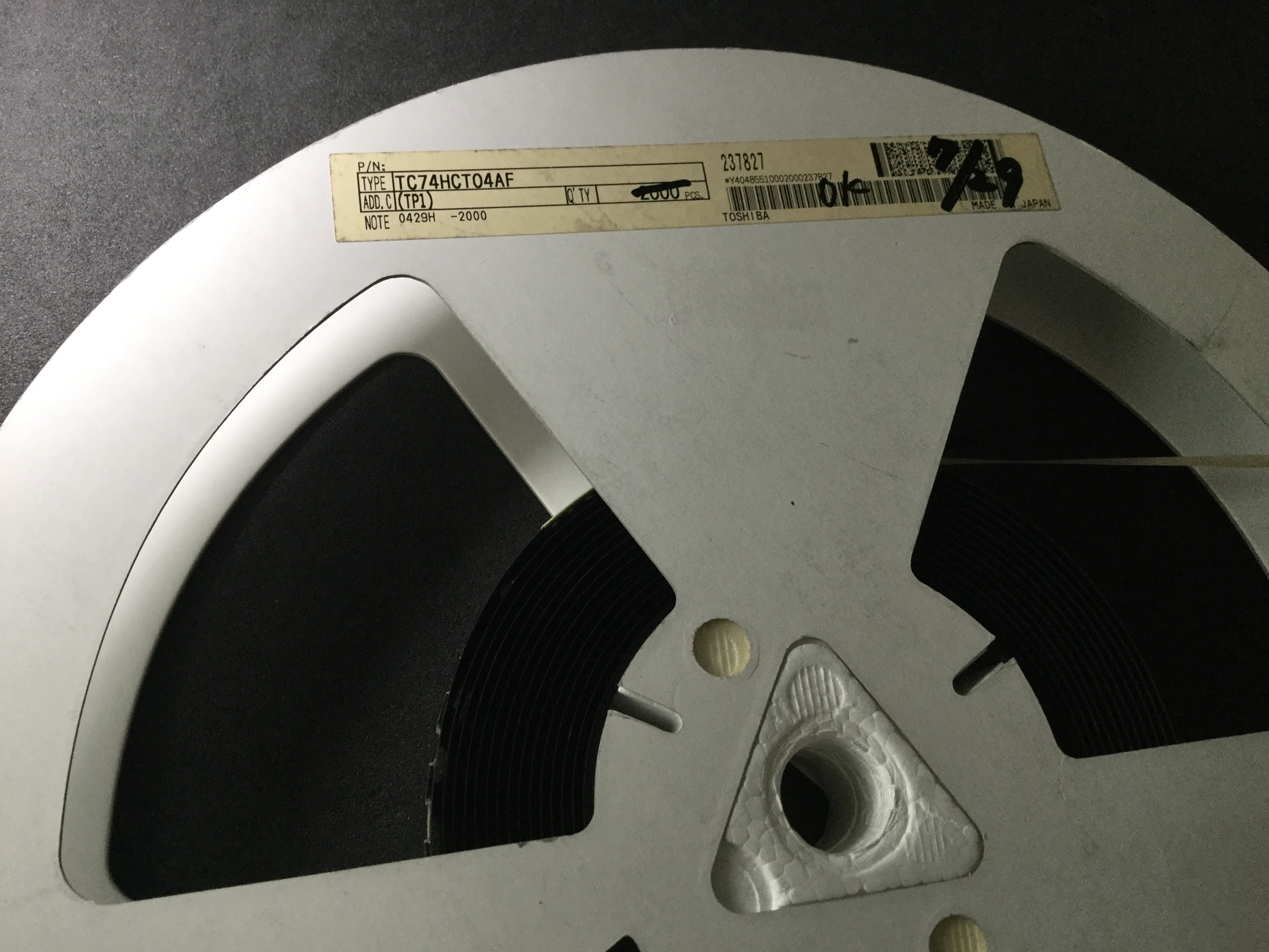 TC74HCT04AF(TP1)