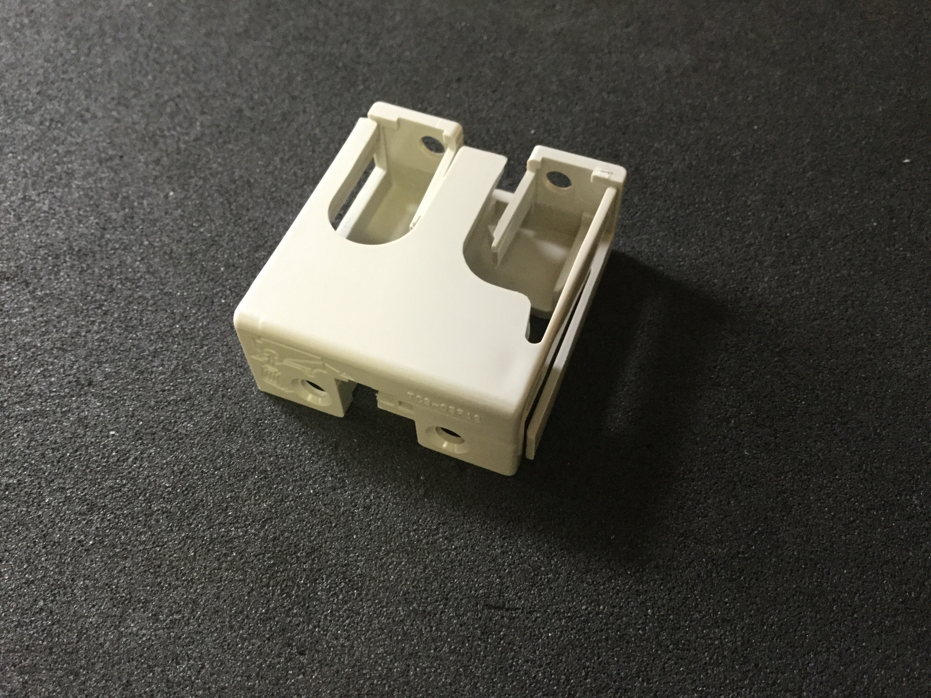 TCS-05FA2